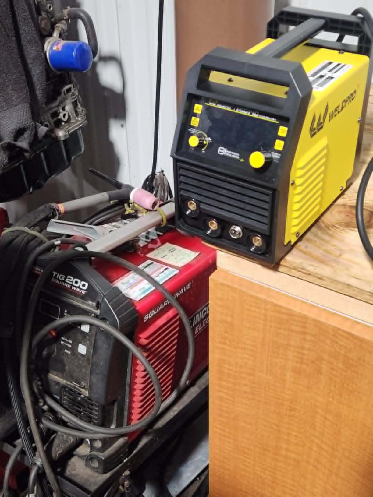 Weldpro 200 Amp MIG Welder, 110/220V 7-in-1 Manual MIG/Synergic MIG/Gasless MIG/Lift TIG/MMA/Spot/Spool Gun Aluminum Multi-process Welding Machine with Large LED Display, IGBT, 2T/4T, Spool Gun customer photo 1