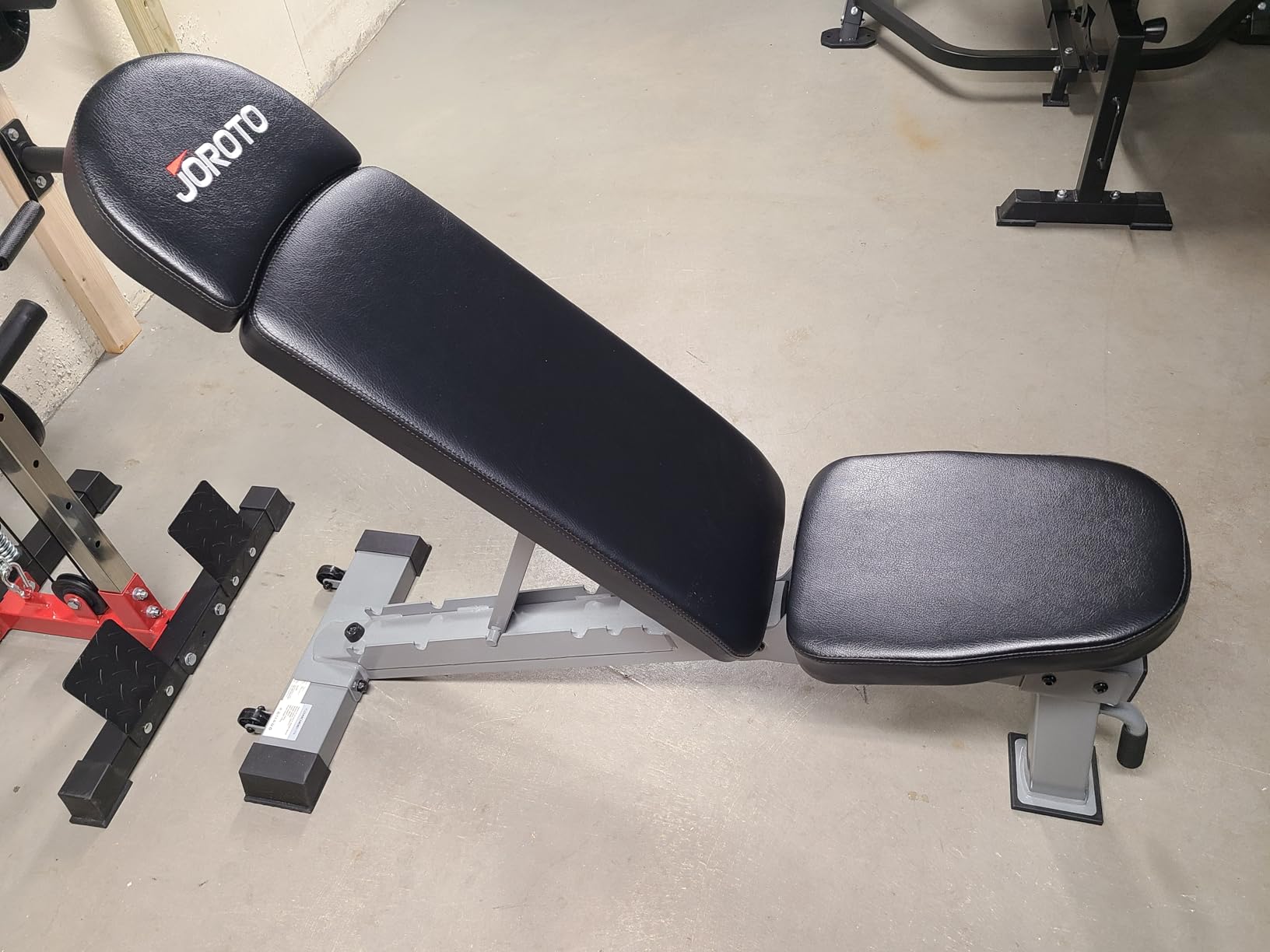 JOROTO FID Adjustable Weight Bench 1300LBS Capacity for Home Gym customer photo 1