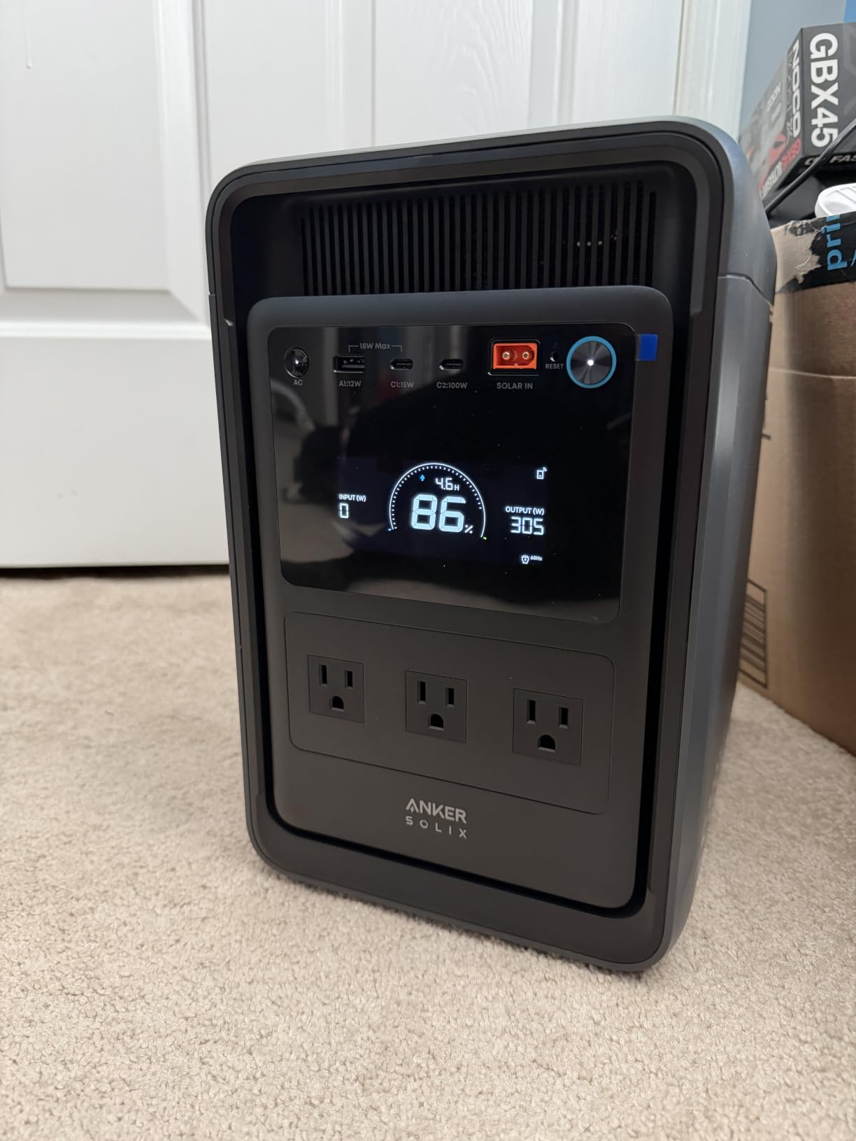 Anker SOLIX S2000 Portable Power Station with 400W Solar Panel customer photo 2