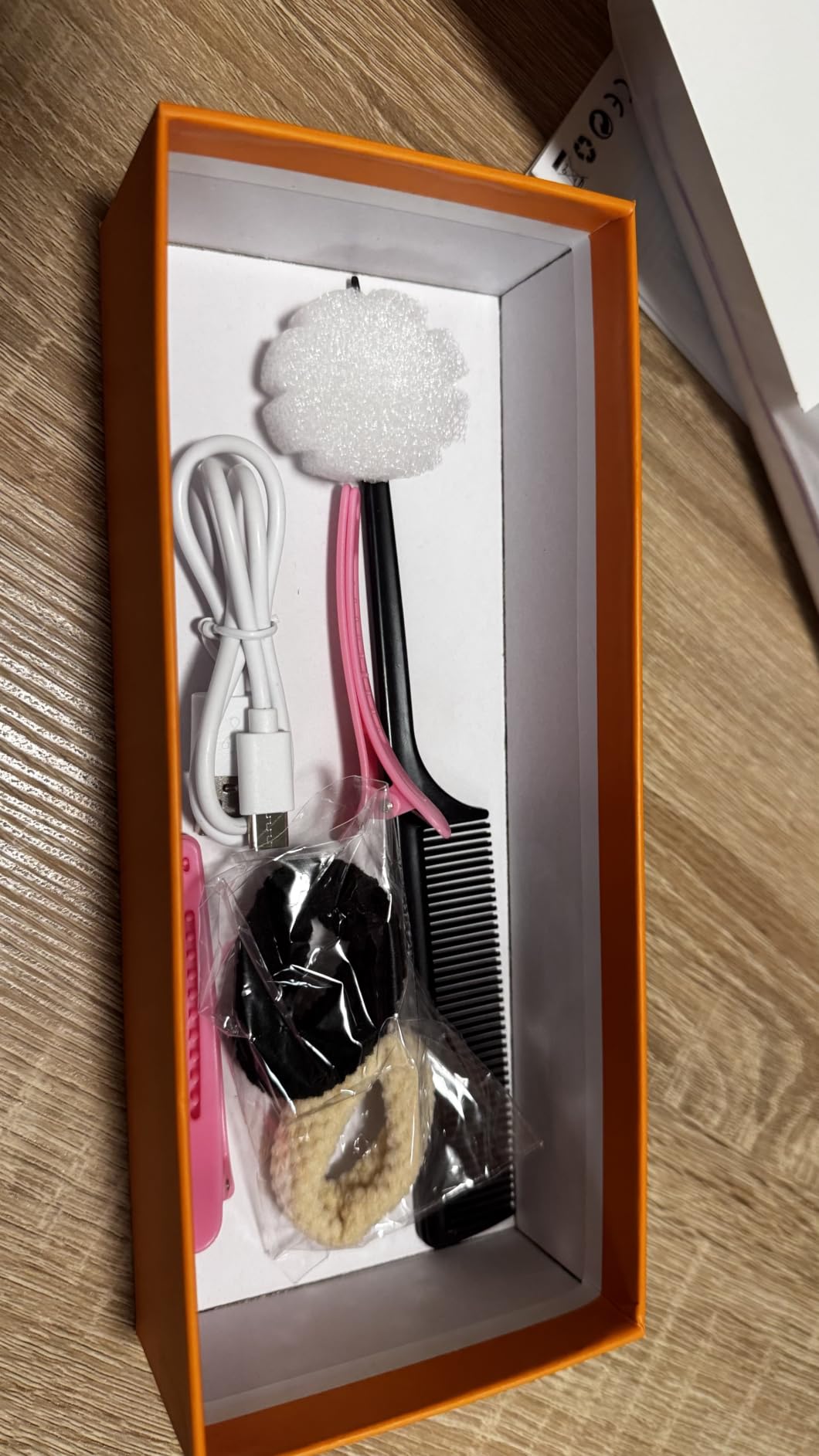 Cordless Straightening Brush, Black, Mini for Travel customer photo 1